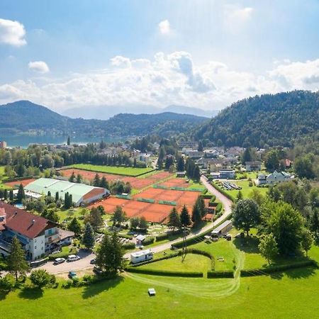 Golf-Tennis-Wellnesshotel Mori ザンクト・カンツィアン エクステリア 写真