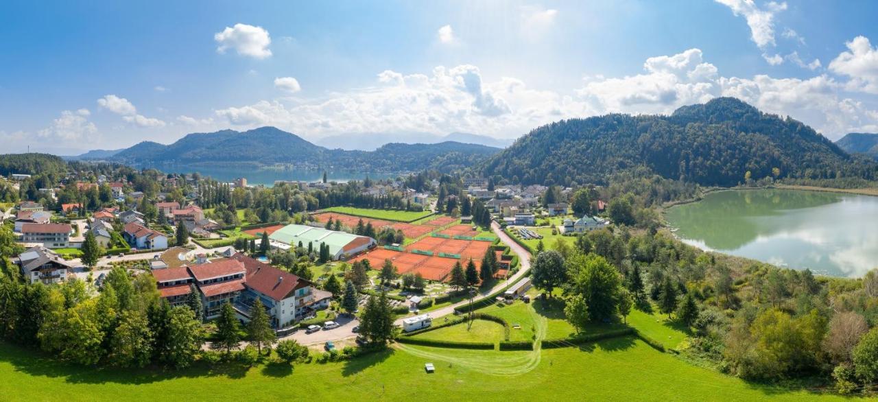 Golf-Tennis-Wellnesshotel Mori ザンクト・カンツィアン エクステリア 写真