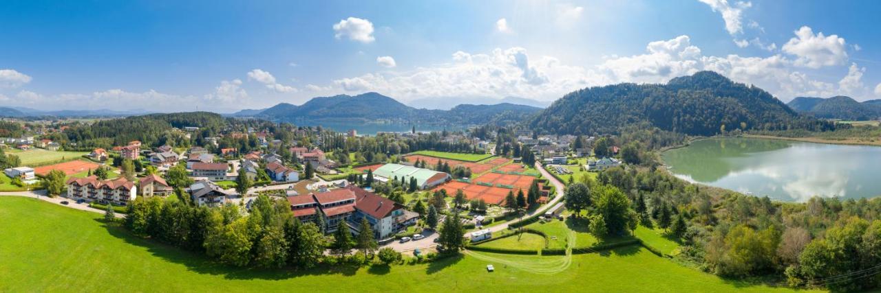 Golf-Tennis-Wellnesshotel Mori ザンクト・カンツィアン エクステリア 写真